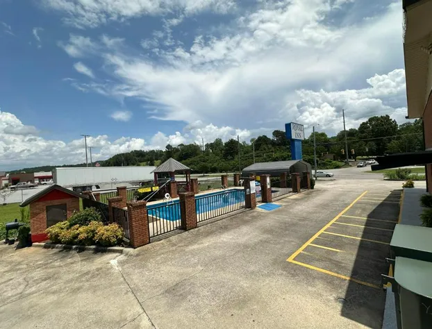 Royal Inn hotel detail image 1