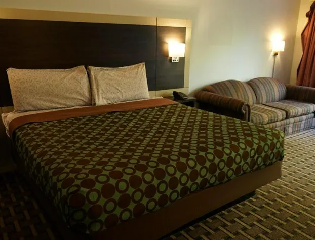 Budget Host Inn Fridley hotel detail image 3