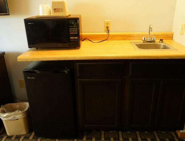 Budget Host Inn Fridley hotel detail image 4