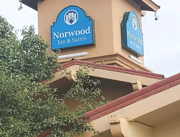 Norwood Inn & Suites Merrillville hotel detail image 3