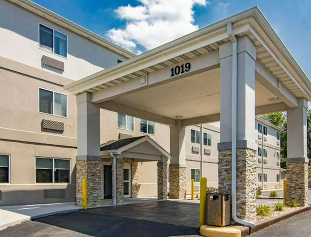 Comfort Inn Schereville hotel detail image 4