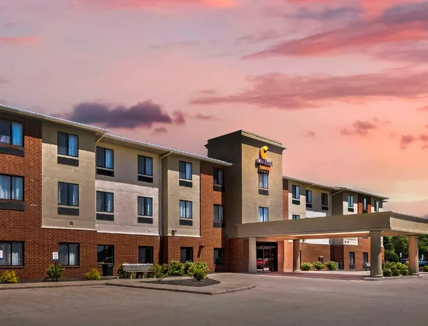 Comfort Suites Merrillville near US 30 hotel detail image 2