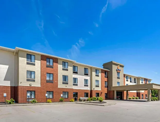 Comfort Suites Merrillville near US 30 hotel detail image 4
