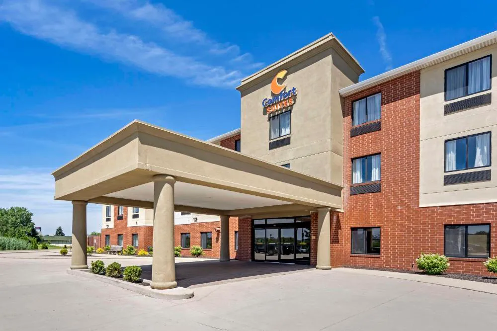 Comfort Suites Merrillville near US 30 hotel hero