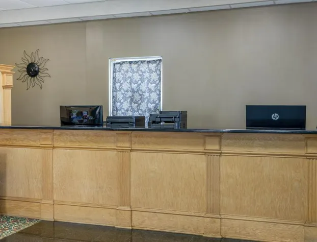 Super 8 by Wyndham McDonough GA hotel detail image 4