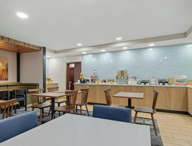 Fairfield Inn & Suites by Marriott Chicago Southeast/Hammond hotel detail image 4