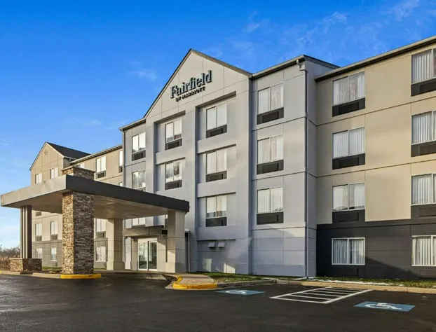 Fairfield Inn & Suites by Marriott Chicago Southeast/Hammond hotel detail image 1