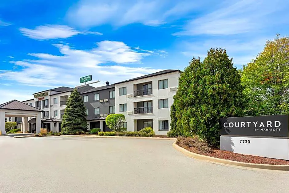 Courtyard by Marriott Chicago Southeast/Hammond hotel hero