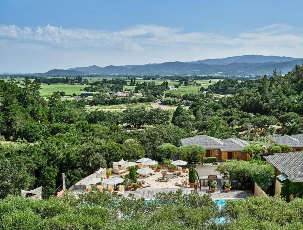 Auberge Du Soleil hotel hero