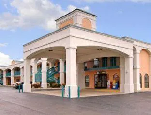 Super 8 by Wyndham Murfreesboro hotel detail image 2