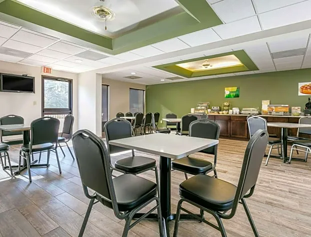 Quality Inn hotel detail image 4