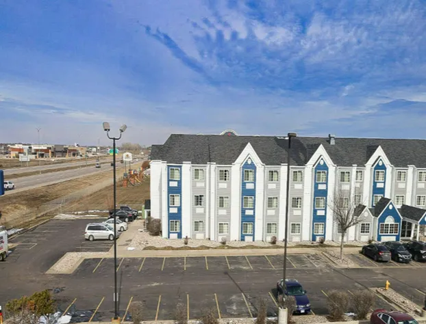 Microtel Inn & Suites by Wyndham Sioux Falls hotel detail image 4