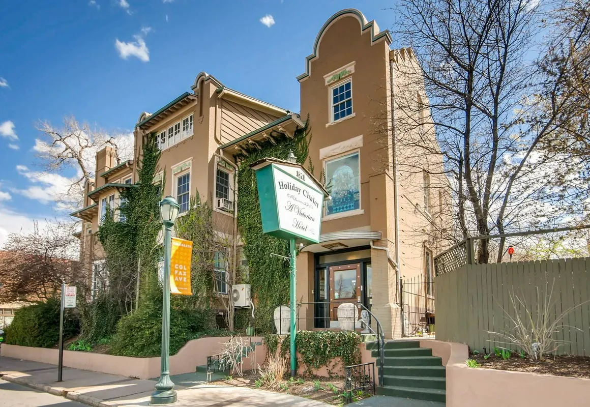 The Holiday Chalet hotel hero