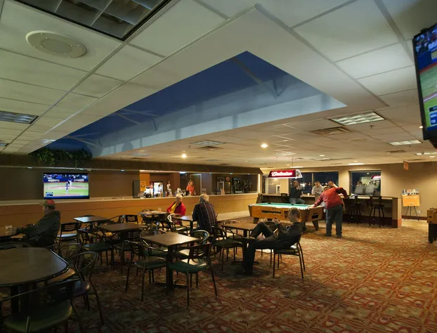 Edgewater Hotel & Waterpark hotel detail image 4