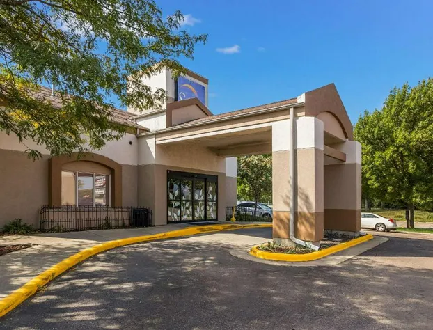 Sleep Inn Sioux Falls Airport hotel detail image 2
