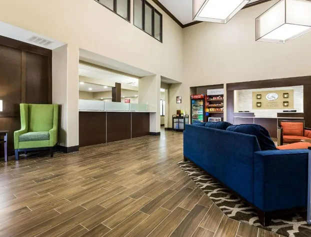 Comfort Suites Sioux Falls Mall District hotel detail image 2