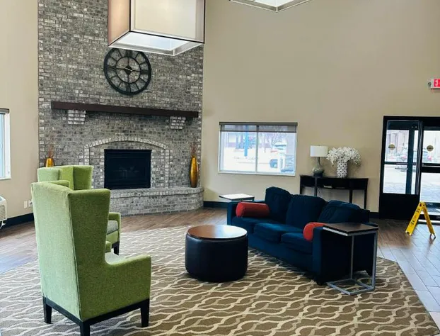 Comfort Suites Sioux Falls Mall District hotel detail image 1