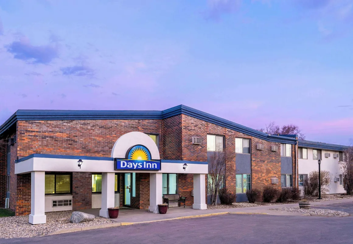 Days Inn by Wyndham Sioux Falls Airport hotel hero
