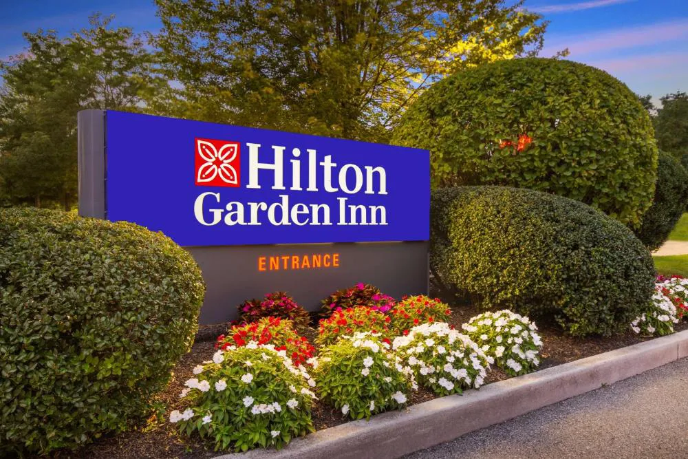 Hilton Garden Inn Danbury hotel hero