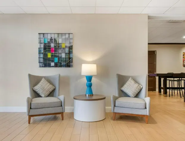 Comfort Inn & Suites Danbury-Bethel hotel detail image 4