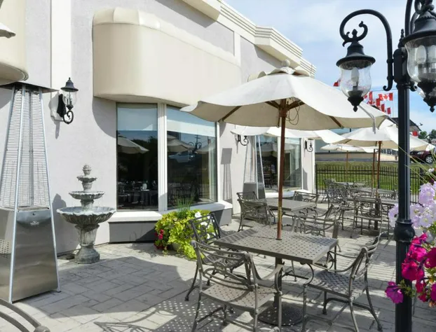 Best Western Plus Mariposa Inn & Conference Centre hotel detail image 1