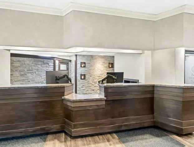 Best Western Plus Mariposa Inn & Conference Centre hotel detail image 1