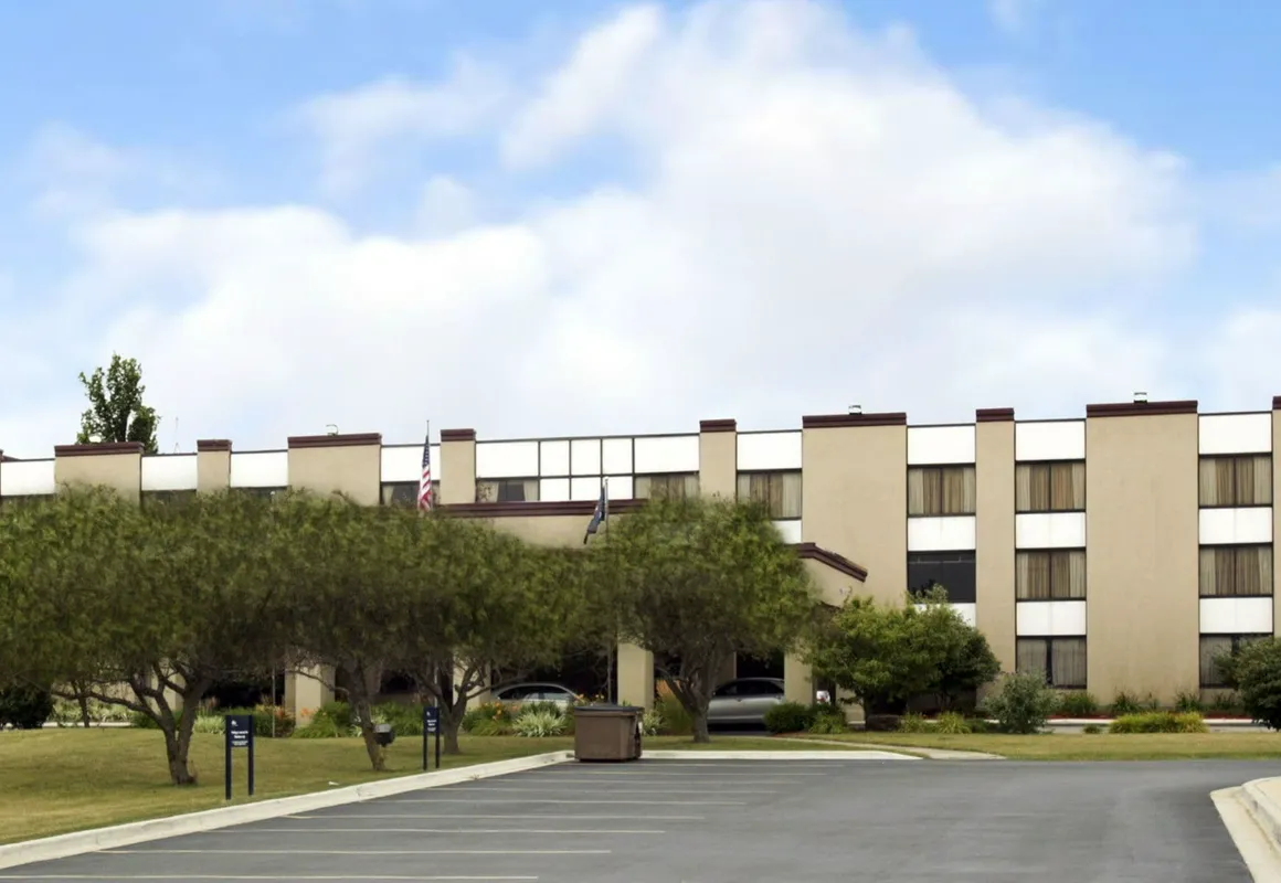 Clarion Hotel & Conference Center Lansing West hotel hero