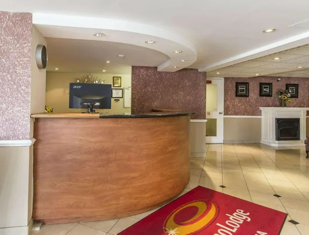 Econo Lodge Orillia hotel detail image 3