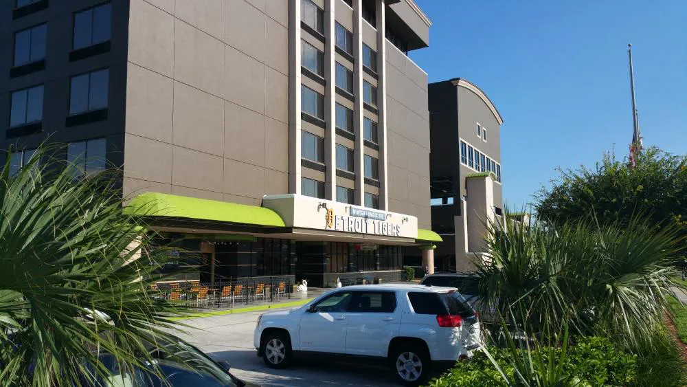 Imperial Swan Hotel & Suites hotel hero