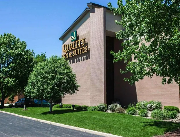 Quality Inn & Suites Peoria North hotel detail image 1