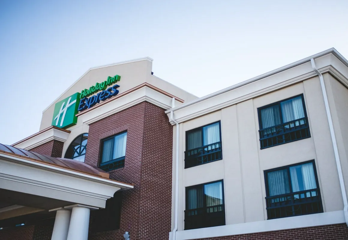 Holiday Inn Express & Suites Morton - Peoria Area by IHG hotel hero