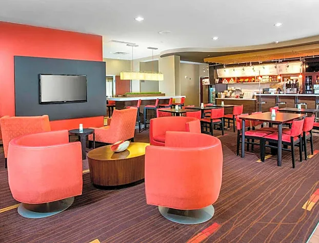 Courtyard by Marriott Peoria hotel detail image 3