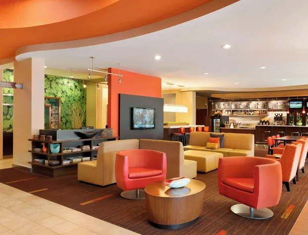 Courtyard by Marriott Peoria hotel detail image 1