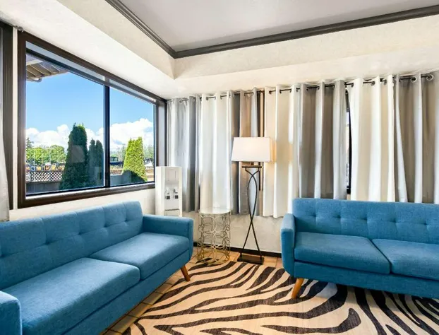 Quality Inn Mount Vernon hotel detail image 3