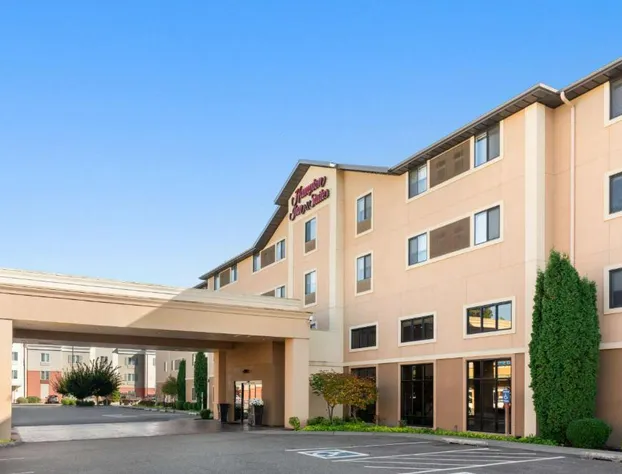 Hampton Inn & Suites Burlington hotel detail image 1