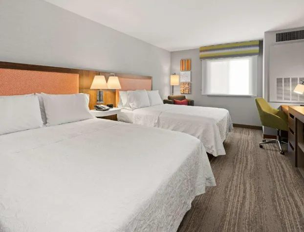 Hampton Inn & Suites Burlington hotel detail image 4