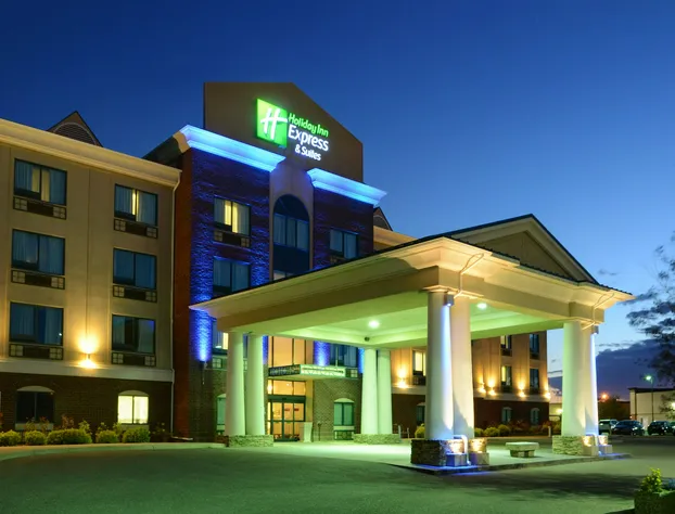 Holiday Inn Express & Suites Medicine Hat Transcanada Hwy 1 by IHG hotel detail image 1
