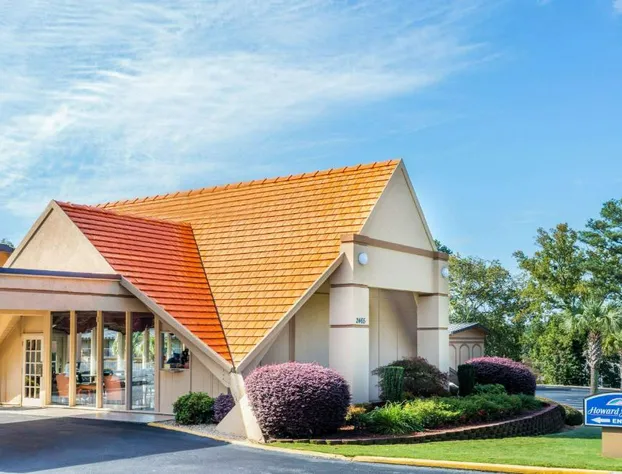 Howard Johnson by Wyndham Athens hotel detail image 1