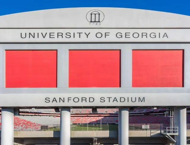 Howard Johnson by Wyndham Athens hotel detail image 3