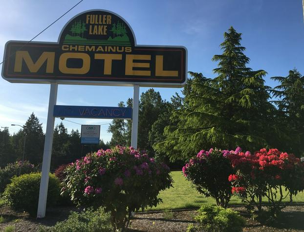 Fuller Lake Motel hotel detail image 1
