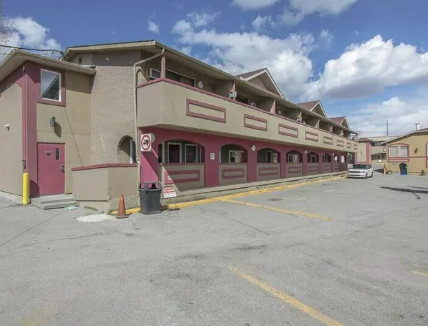 Canadas Best Value Inn Calgary Chinook Station hotel detail image 1