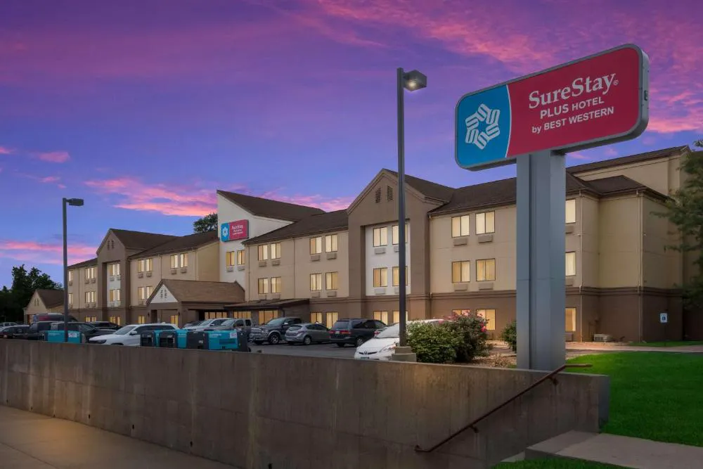 SureStay Plus Hotel by Best Western Coralville Iowa City hotel hero