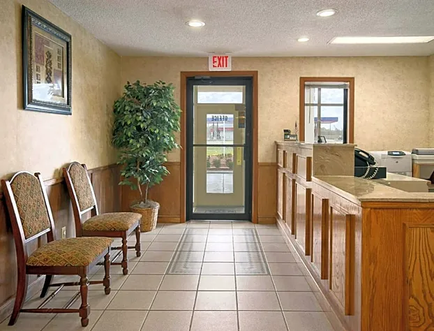 Super 8 by Wyndham Rayville hotel detail image 1