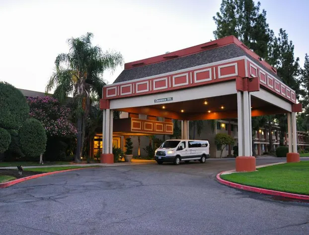 Piccadilly Inn Airport hotel detail image 2