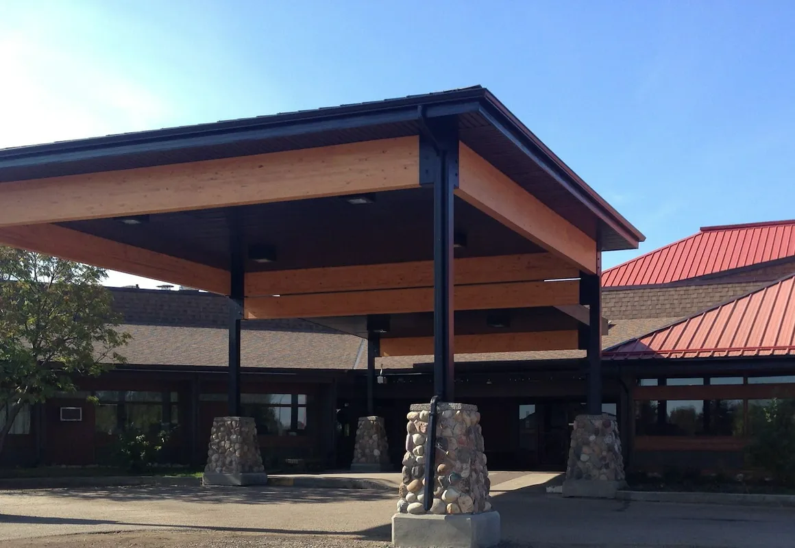 Slave Lake Inn & Conference Centre hotel hero