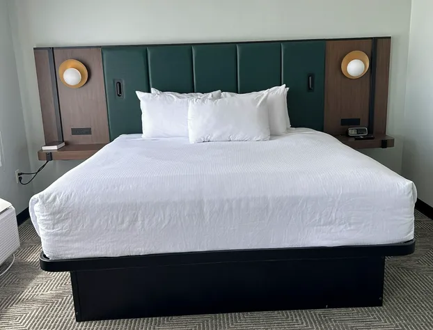 Wingate by Wyndham Green Bay/Airport hotel detail image 2