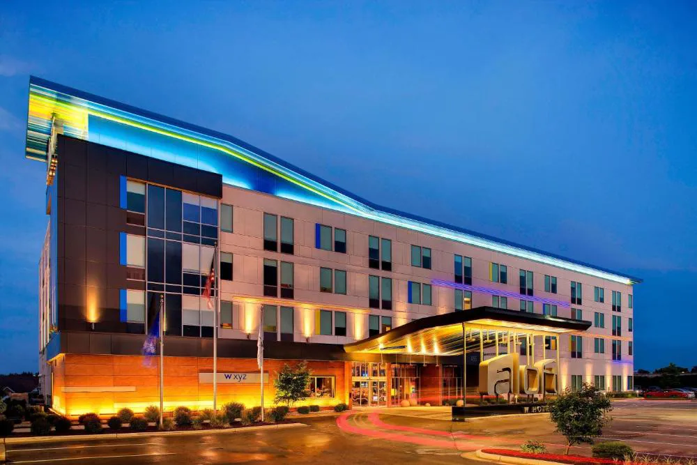 Aloft Green Bay hotel hero