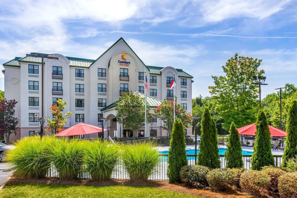 Comfort Suites Hanes Mall hotel hero