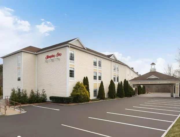 Hampton Inn Sturbridge hotel detail image 1