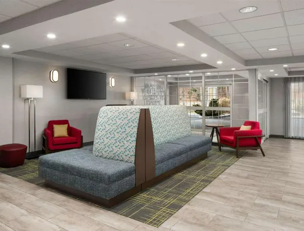 Hampton Inn Sturbridge hotel detail image 3